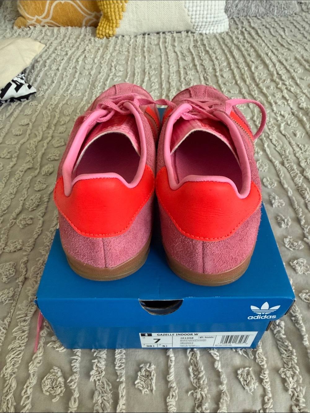 Adidas Gazelle Pink Suede Sneakers with Coral Stripes - Size 7 Women - Picture 4 of 7